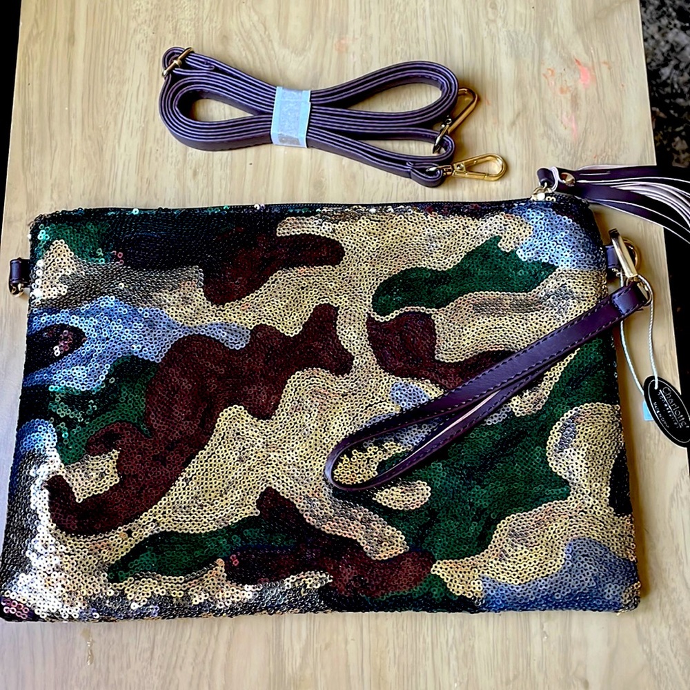 TRENDY GLITTER CAMO CLUTCH